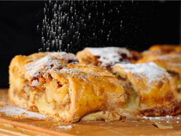 Apfelstrudel mit Mürbeteig - Hotel Gallhaus - St. Johann im Ahrntal ...